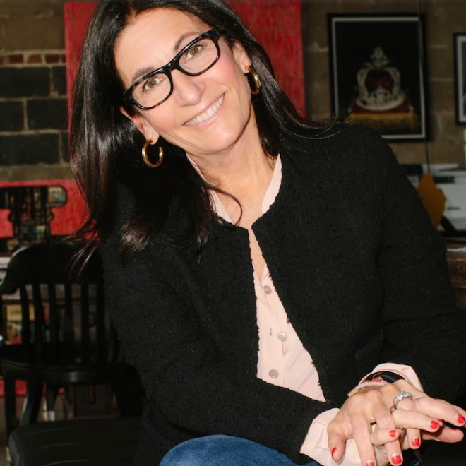 SHOP Bobbi Brown Holiday Gift Guide