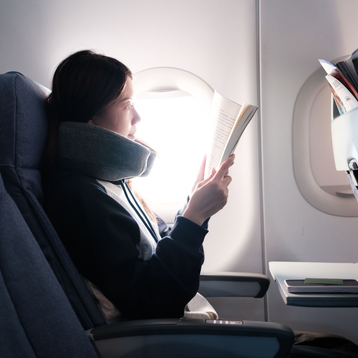 Flight Delayed Again? These Books Will Beat Your Boredom During Holiday