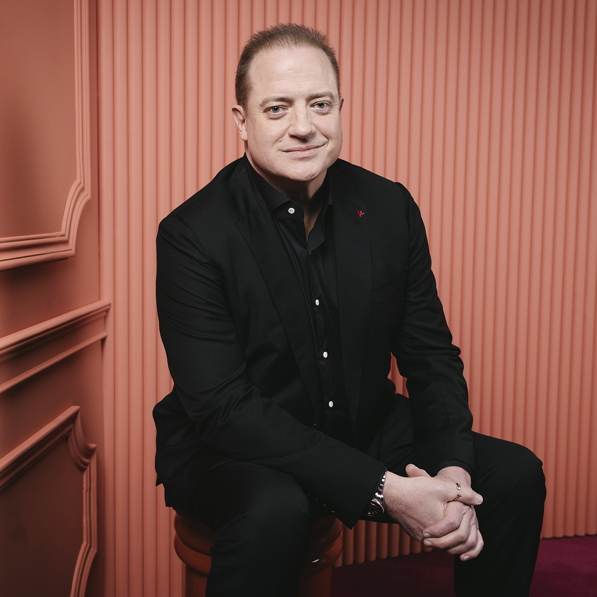 Brendan Fraser’s Family Holiday Tradition With 3D Rubber Deer