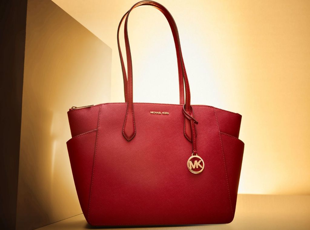 Michael Kors Outlet Black Friday Is Here: Up To 80% Off Stylish Shoulder Baggage, Totes, Hobo Baggage & More