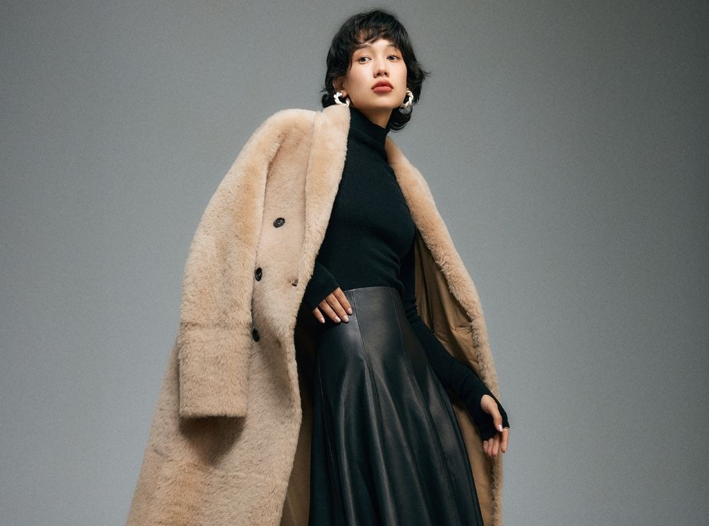 8 Statement Coats and Jackets That Really Bring the Drama 21 Store - Assertion Coats - Hero Image