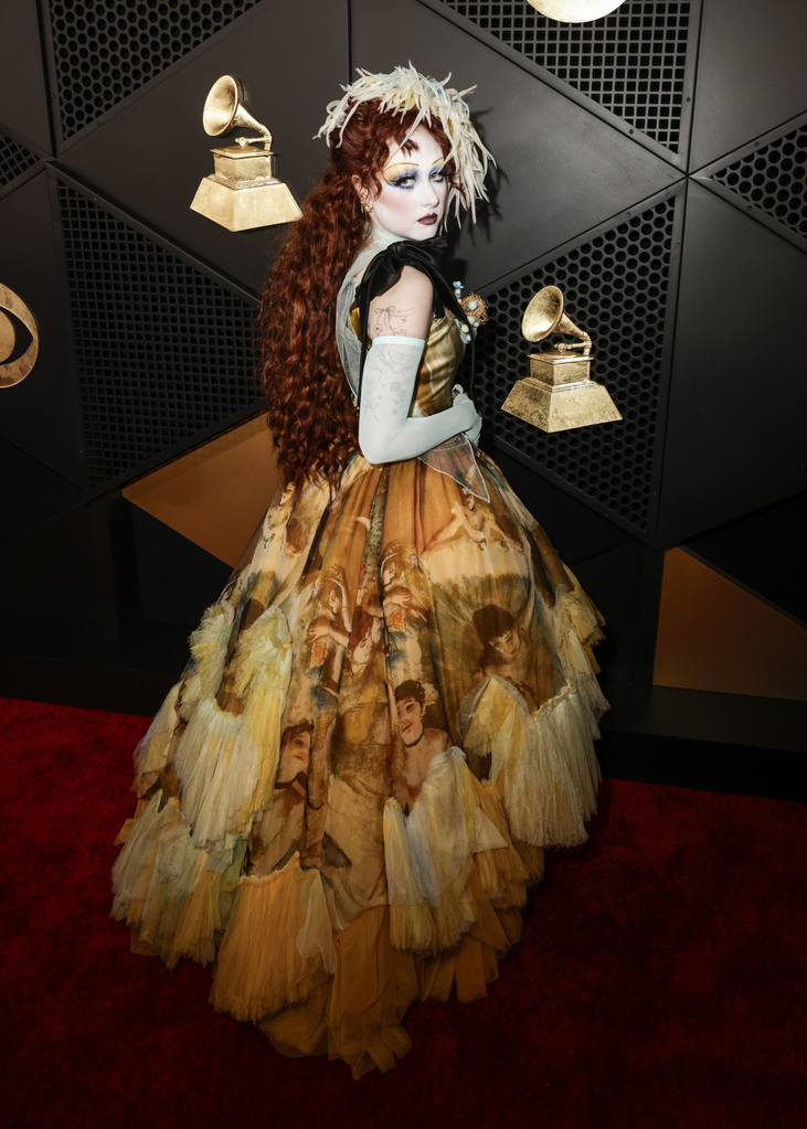 Chappell Roan arrives at the Grammys 2025 red carpet