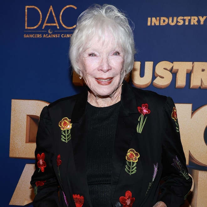 Shirley MacLaine, 2023