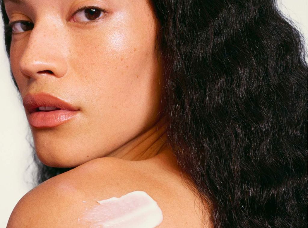 Hydrating body care for soft, hydrated hands, arms, legs, and feet 