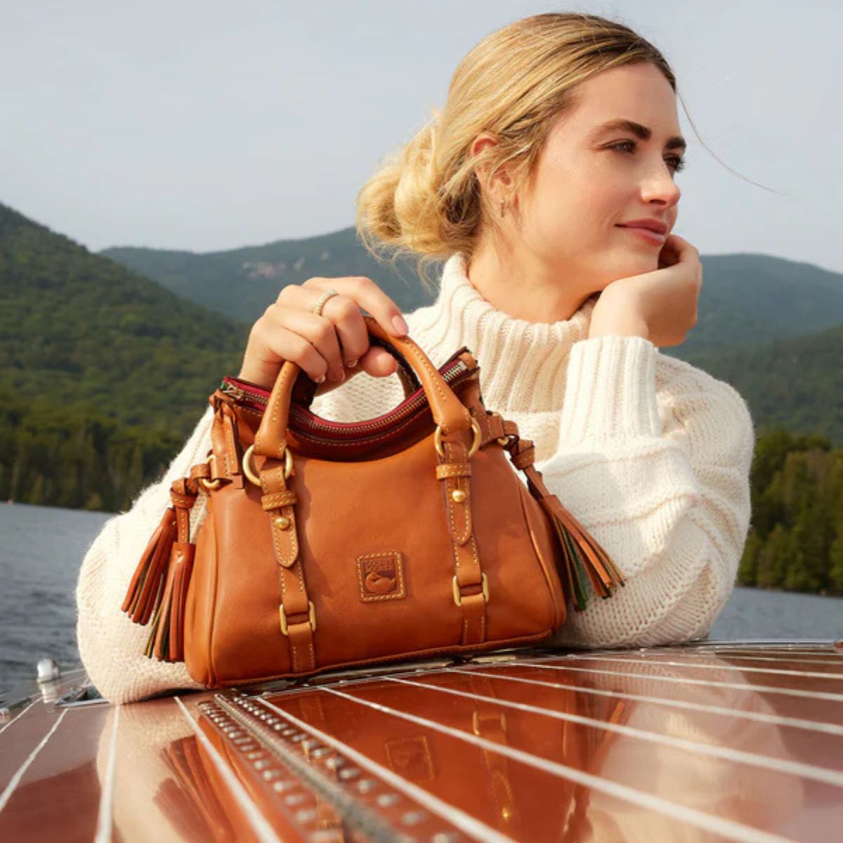 Dooney & Bourke Has Chic Leather Bags Up to 70% Off RN