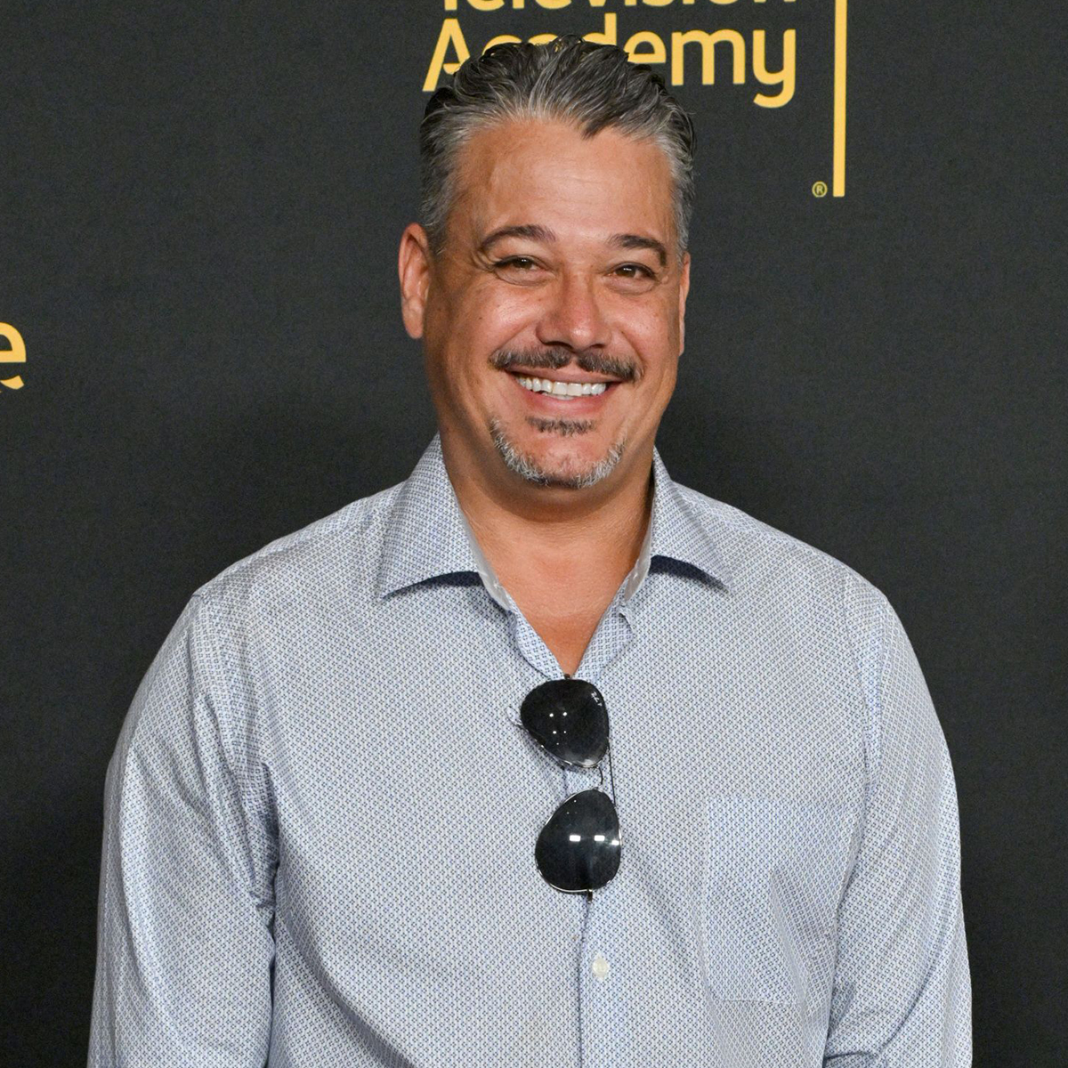 Възпитаникът на предателите Роб Бостън Роб Мариано и звездата от