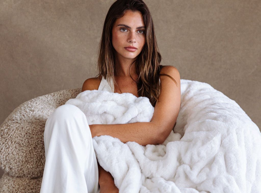 Pantone's Color of the Year is Cloud Dancer, 8 Pieces That Embody The Color & Vibe