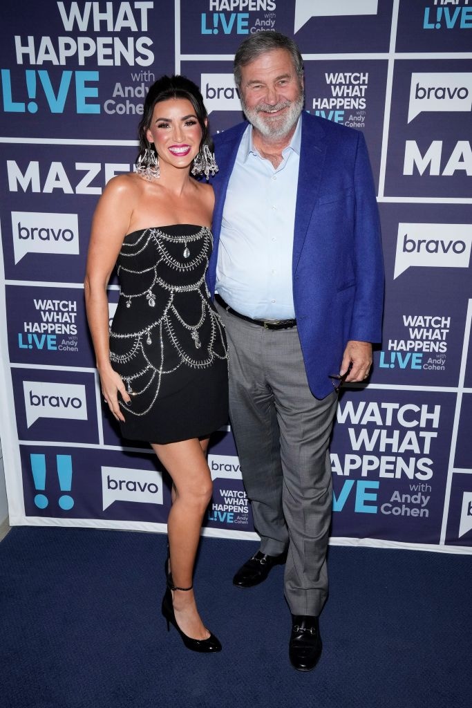 Bronwyn Newport, Todd Bradley