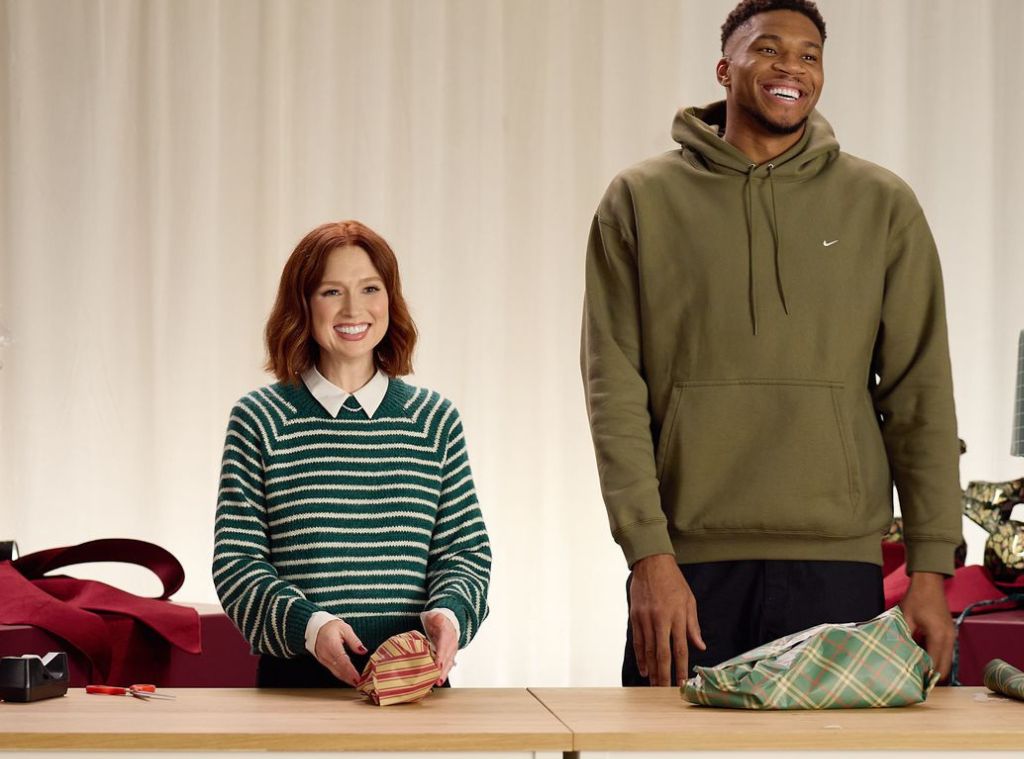 SHOP Ellie Kemper and Giannis Antetokounmpo