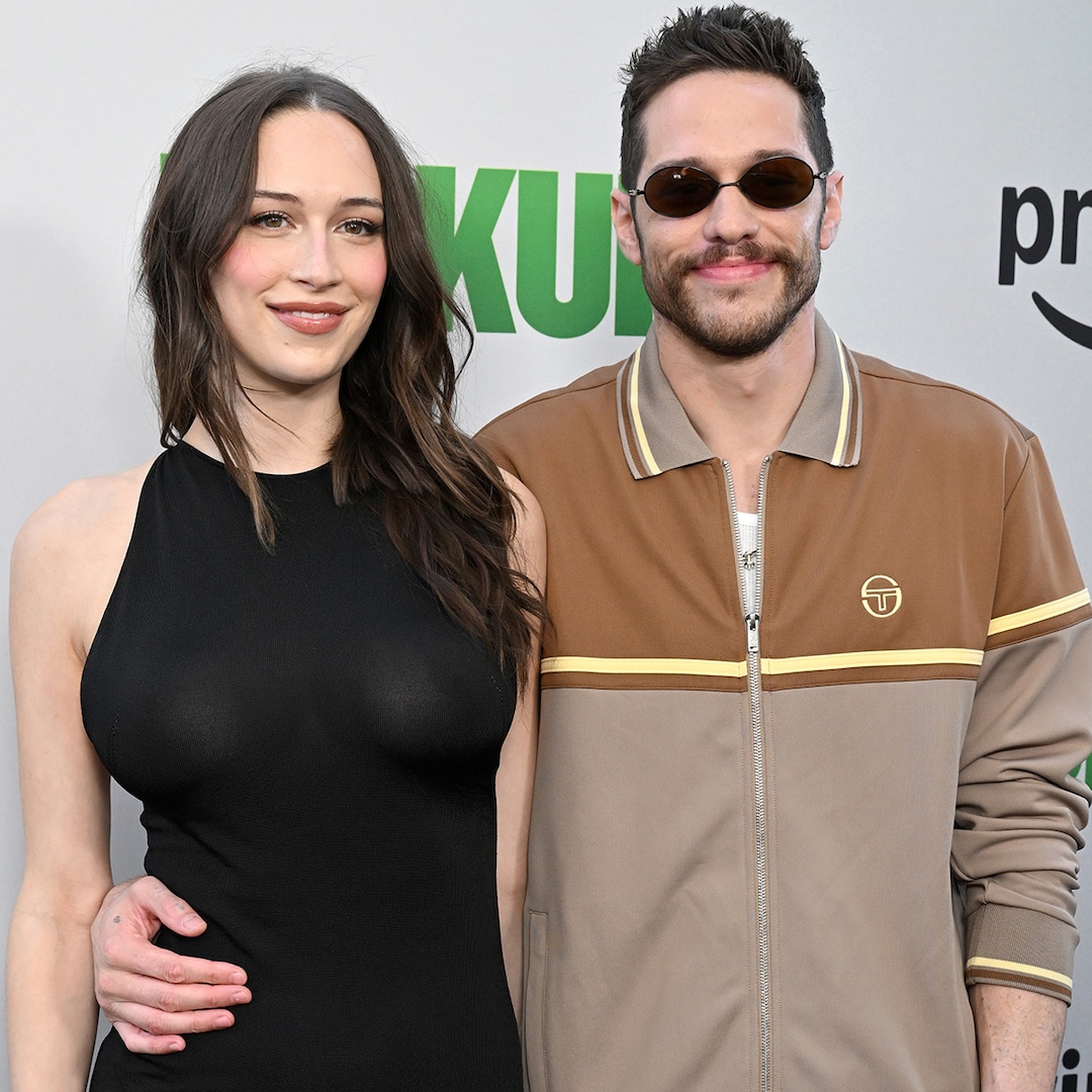 How Pete Davidson’s Baby Girl’s Name Honors His Late Dad How Pete Davidson’s Baby Girl’s Name Honors His Late Dad