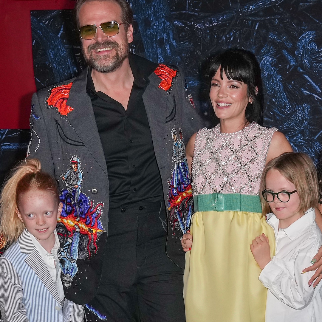 Lily Allen sobre su relación con los hijos del ex David Harbour