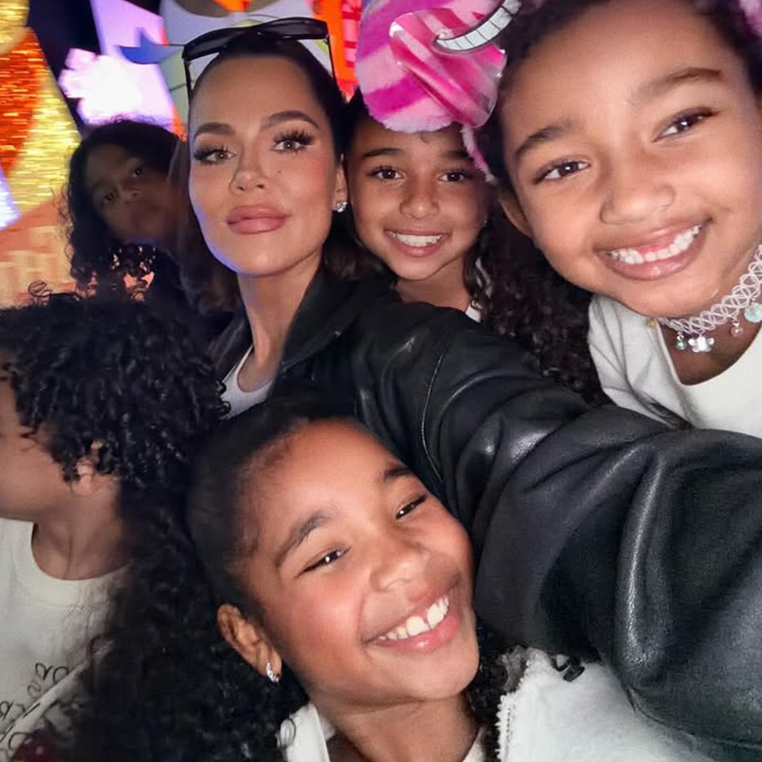 Kardashian-Jenners Christmas 2025, Christmas Eve Party Kardashian-Jenners Christmas 2025, Christmas Eve Party