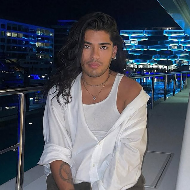 Jesus Guerrero, Hairstylist, Instagram, 2022