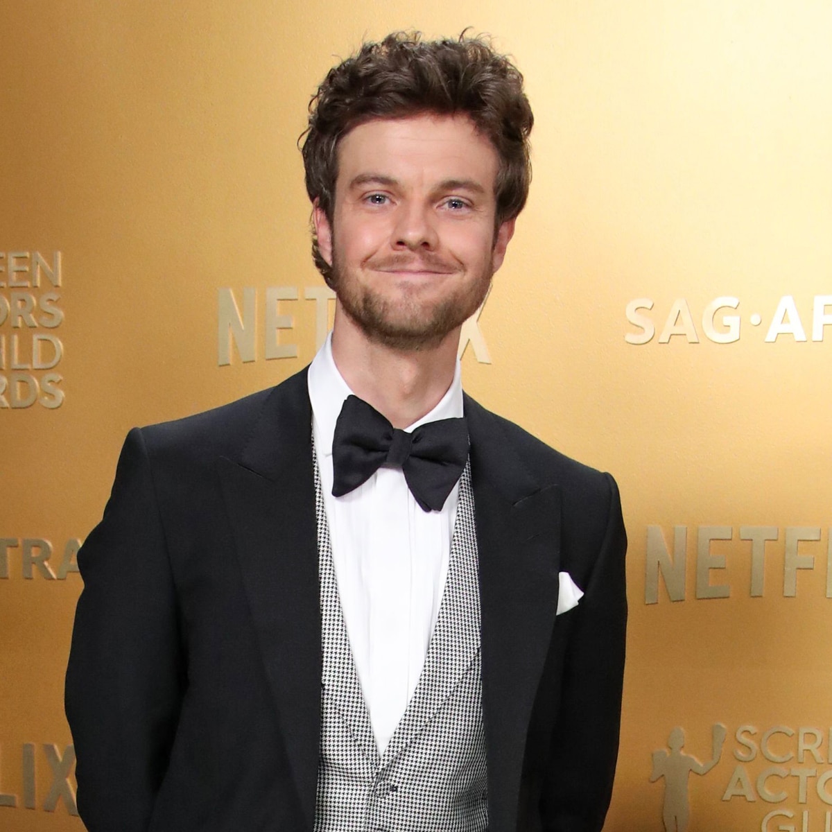 Jack Quaid arrives at the SAG Awards 2025 red carpet