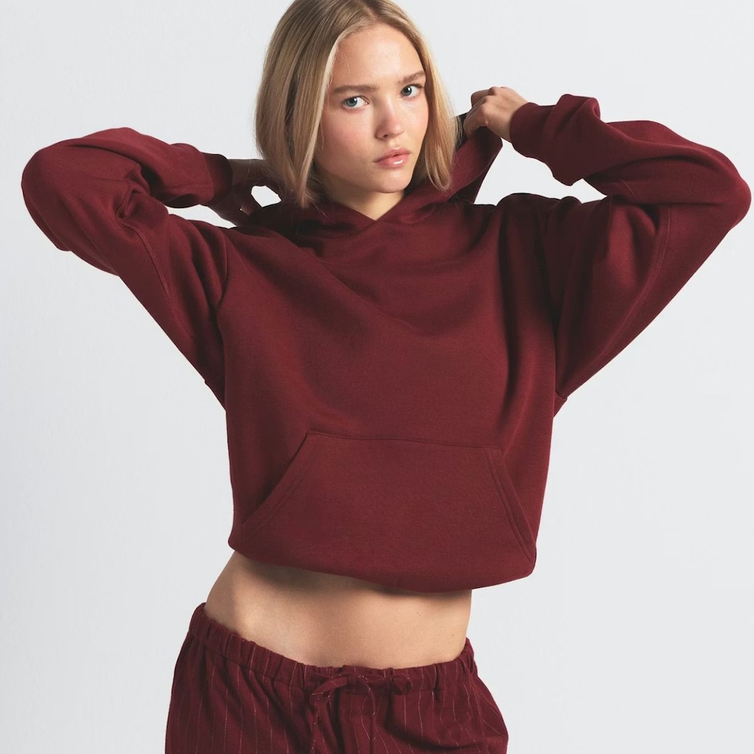 Comfort-Core Is Still Trending—Here’s What Everyone’s Buying from Aerie, Skims, Ugg, and More Comfort-Core Is Still Trending—Here’s What Everyone’s Buying from Aerie, Skims, Ugg, and More