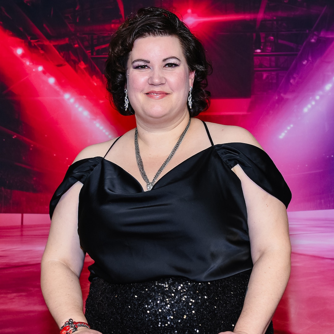 A escritora de Heated Rivalry Rachel Reid no programa da HBO, Parkinson A escritora de Heated Rivalry Rachel Reid no programa da HBO, Parkinson