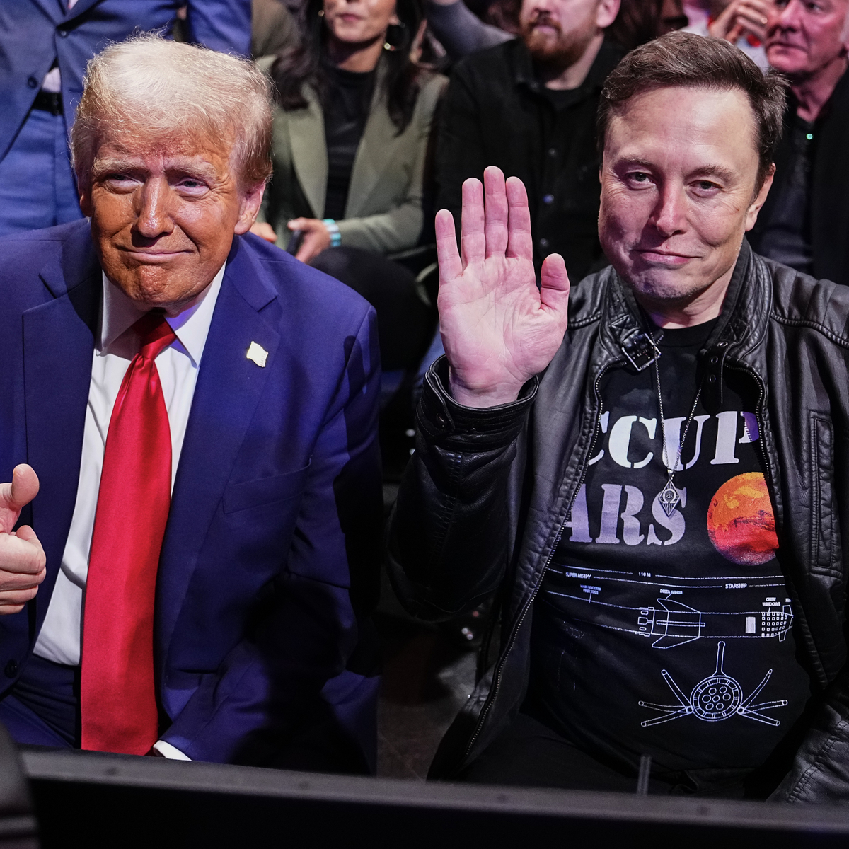 Trump Kisses Elon Musk’s Feet in AI Video Played at Government Agency