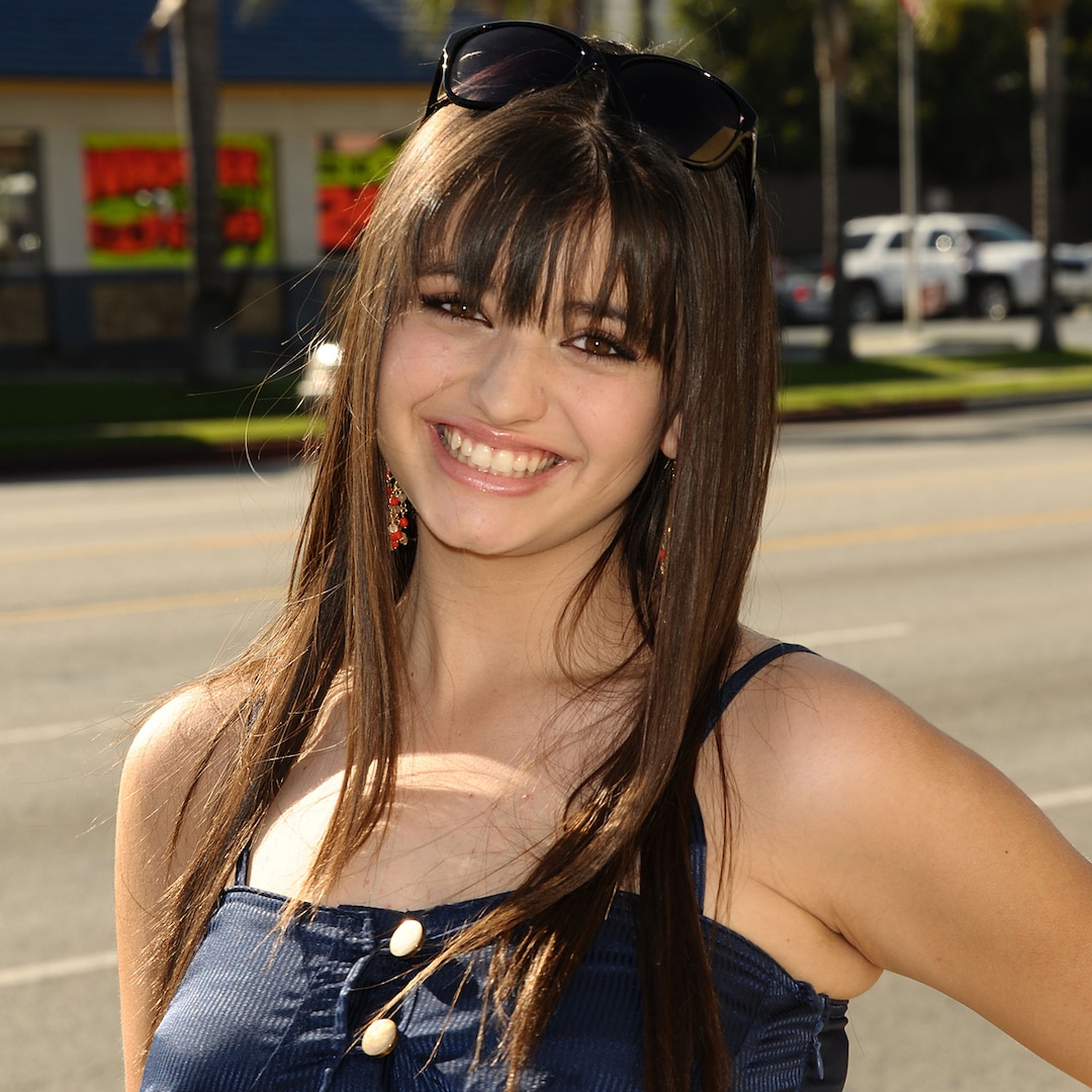 Ребека Блек известна с сингъла си Петък от 2011 г