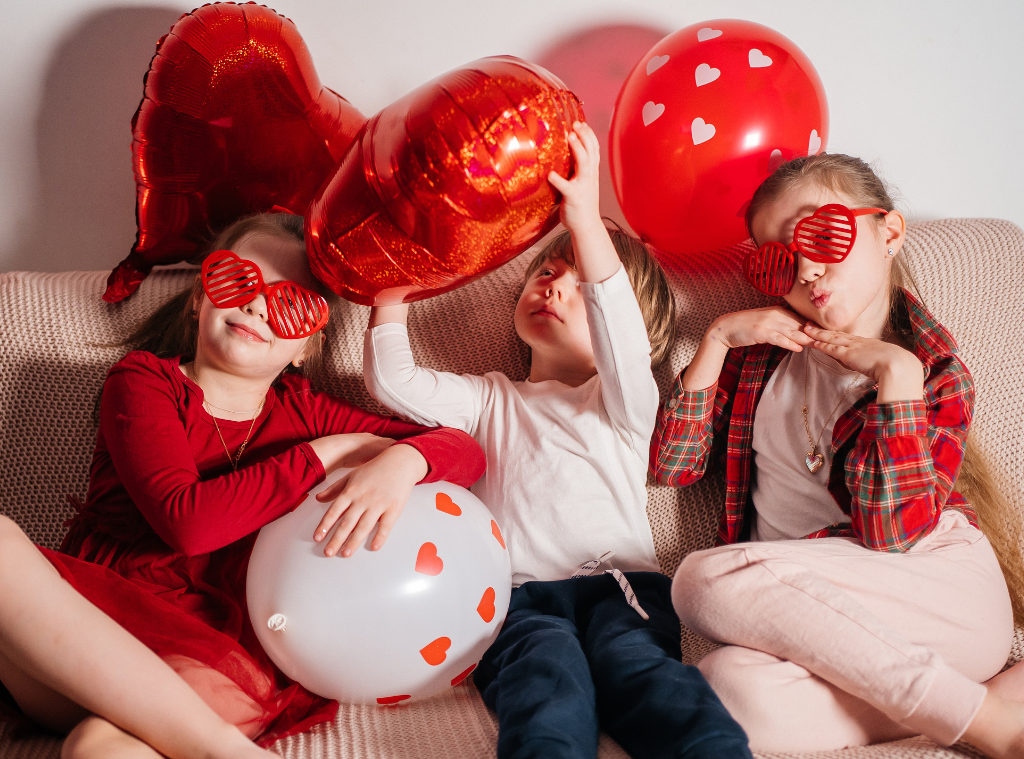 shop_valentine's day gifts for kids_hero