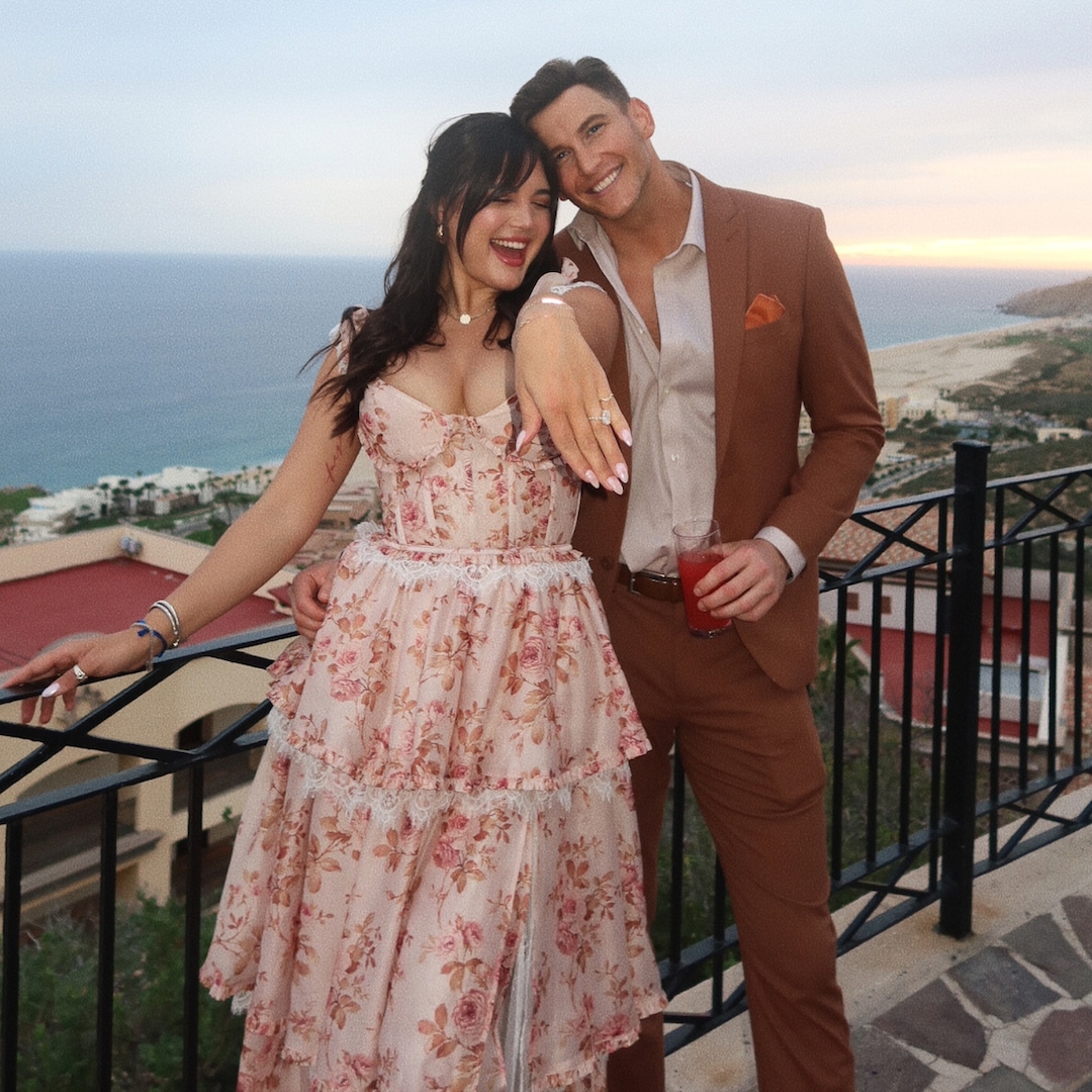 Here’s What Blake Horstmann Learned About Self-Care From Giannina Gibelli (And the Products He’s Swiping) – E! Online Here’s What Blake Horstmann Learned About Self-Care From Giannina Gibelli (And the Products He’s Swiping) – E! Online