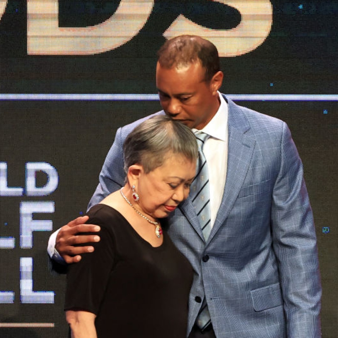Tiger Woods Mourns Death of His Mom Kultida Woods – E! Online Tiger Woods Mourns Death of His Mom Kultida Woods – E! Online