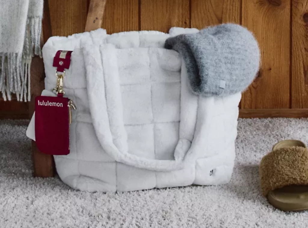 Lululemon Wristlet Review: Why This Viral Find Is Worth It Lululemon Wristlet Review: Why This Viral Find Is Worth It
