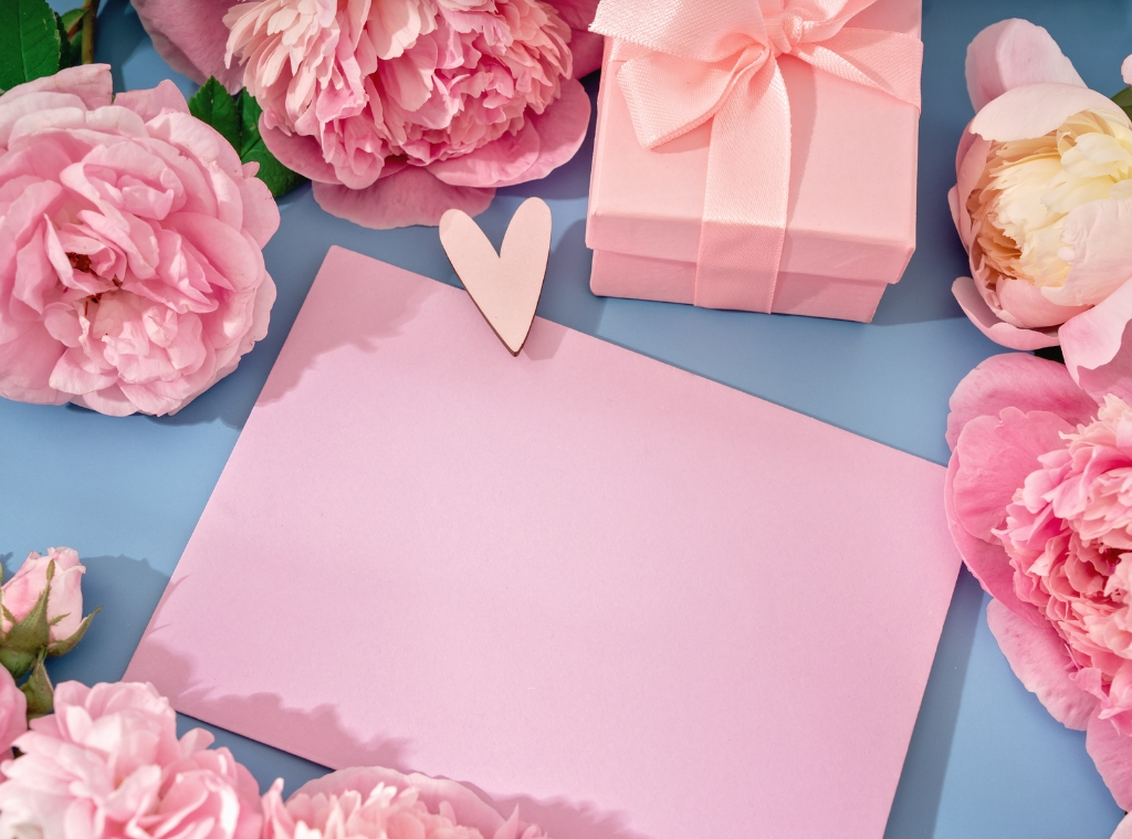Store Valentine's Day Items Beneath $10