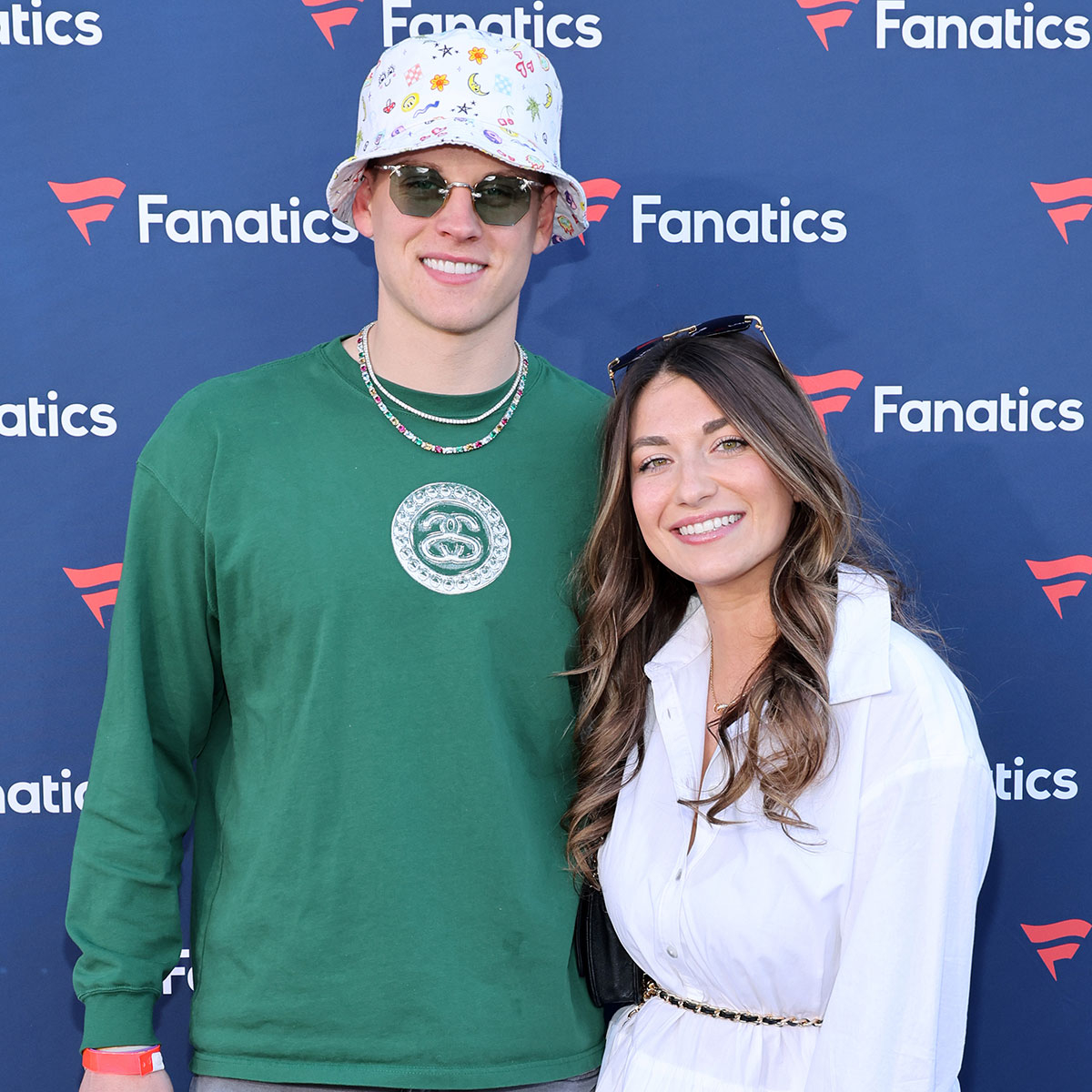 Joe Burrow's Ex Olivia Holzmacher Alludes to Their Breakup Amid Olivia Ponton Dating Rumors - E! Online