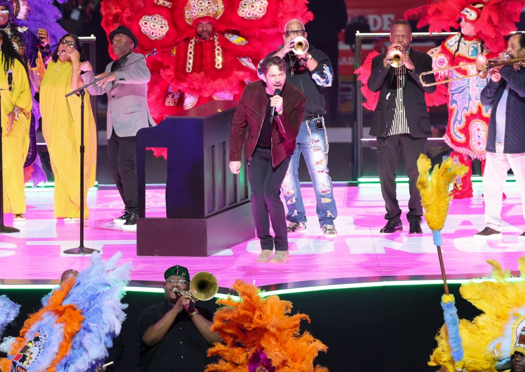Harry Connick Jr. performs at Super Bowl 2025