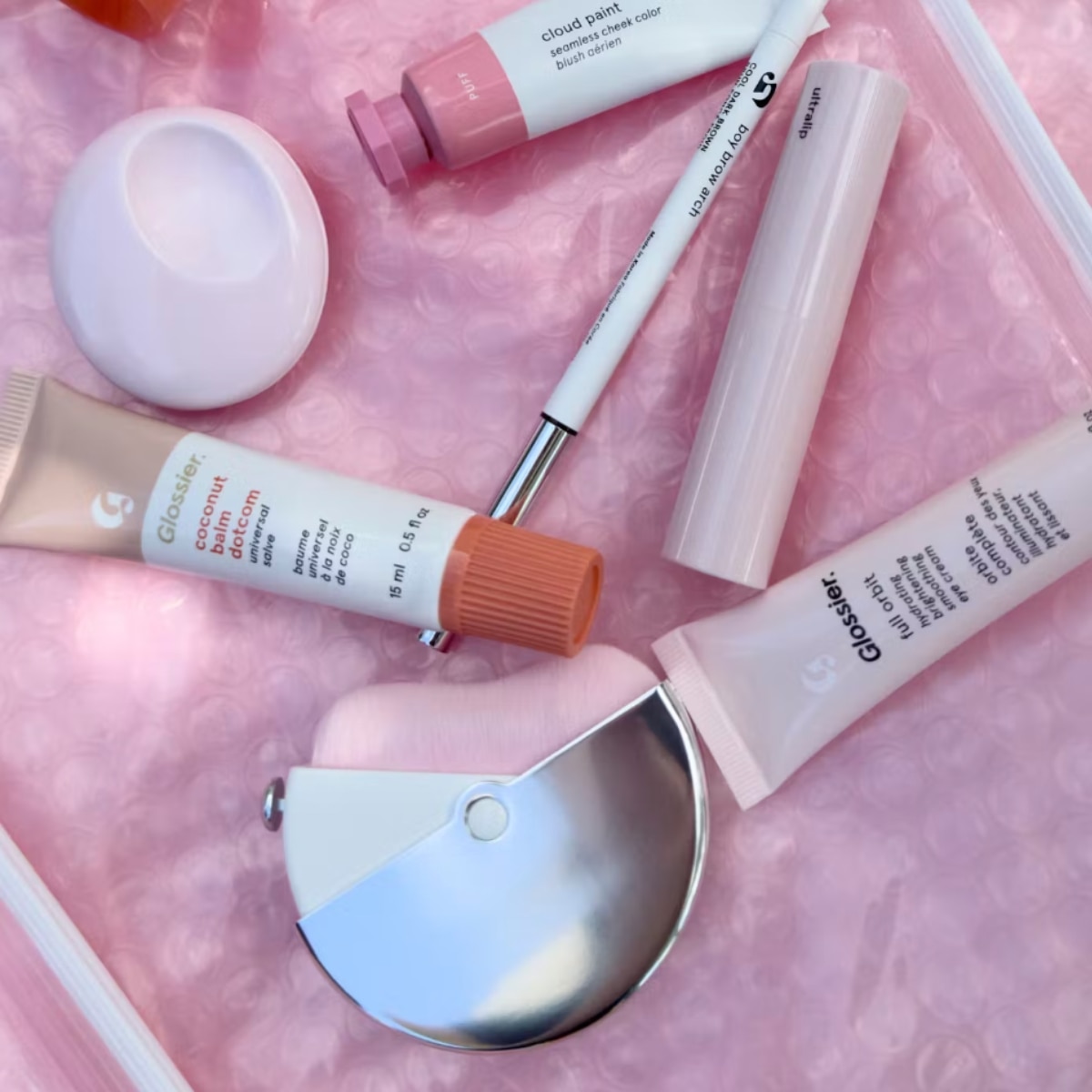 Shop Glossier Surprise Sale