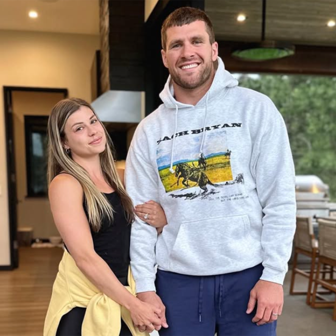 Pittsburgh Steelers’ T.J. Watt and Wife Dani Watt Welcome First Baby Together – E! Online Pittsburgh Steelers’ T.J. Watt and Wife Dani Watt Welcome First Baby Together – E! Online