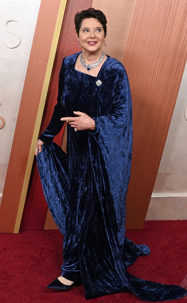 Isabella Rossellini arrives at the Oscars 2025 red carpet
