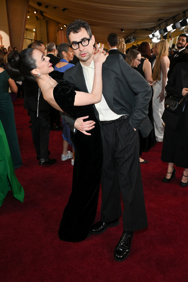 Oscars 2025: Jack Antonoff and Margaret Qualley's Red Carpet Date Night