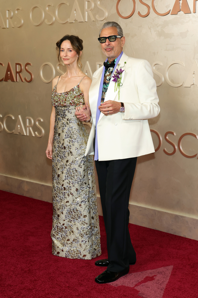 Jeff Goldblum and Emilie Livingston arrive at 2025 Oscars, Couples