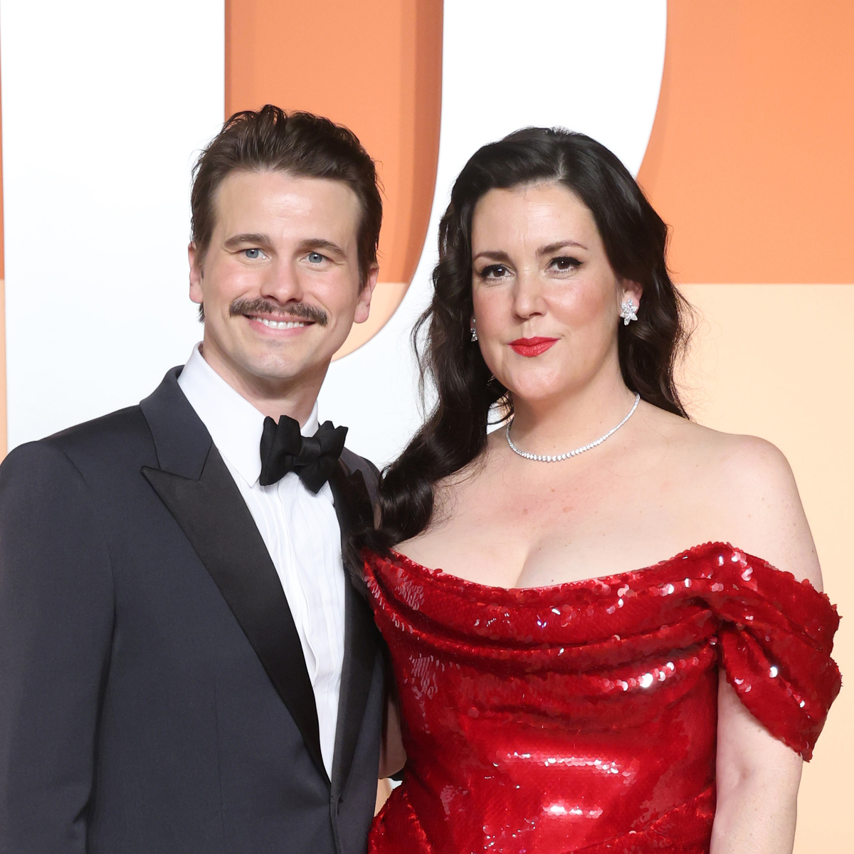 Jason Ritter Has Hilarious Reaction to Melanie Lynskey Fans Asking If He Can Fight - E! Online