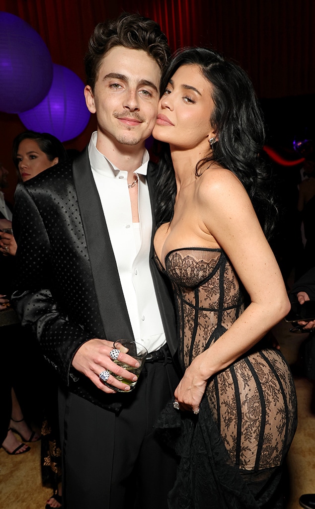 Oscars 2025: Timothée Chalamet Reunites With Kylie Jenner's Family