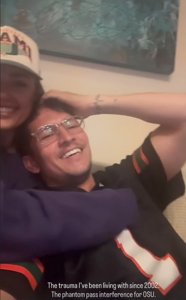 Jessica Alba, Danny Ramirez