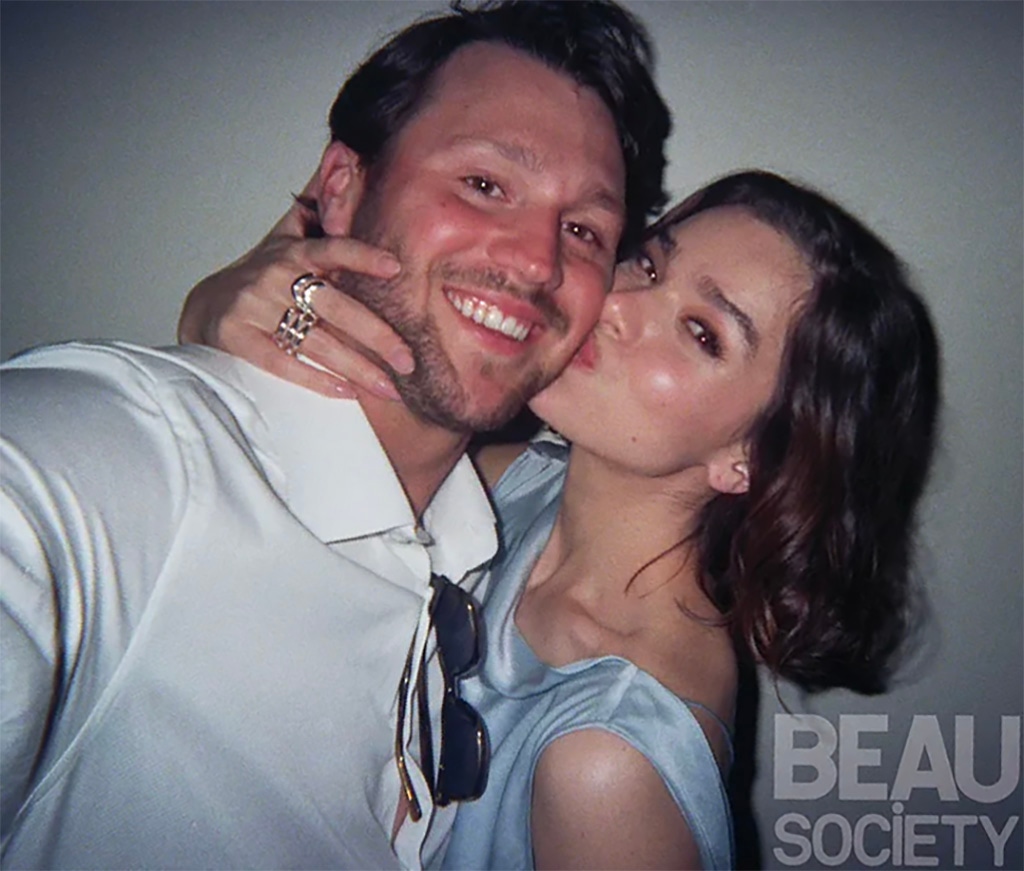 Pregnant Hailee Steinfeld, Josh Allen Baby Name Hint