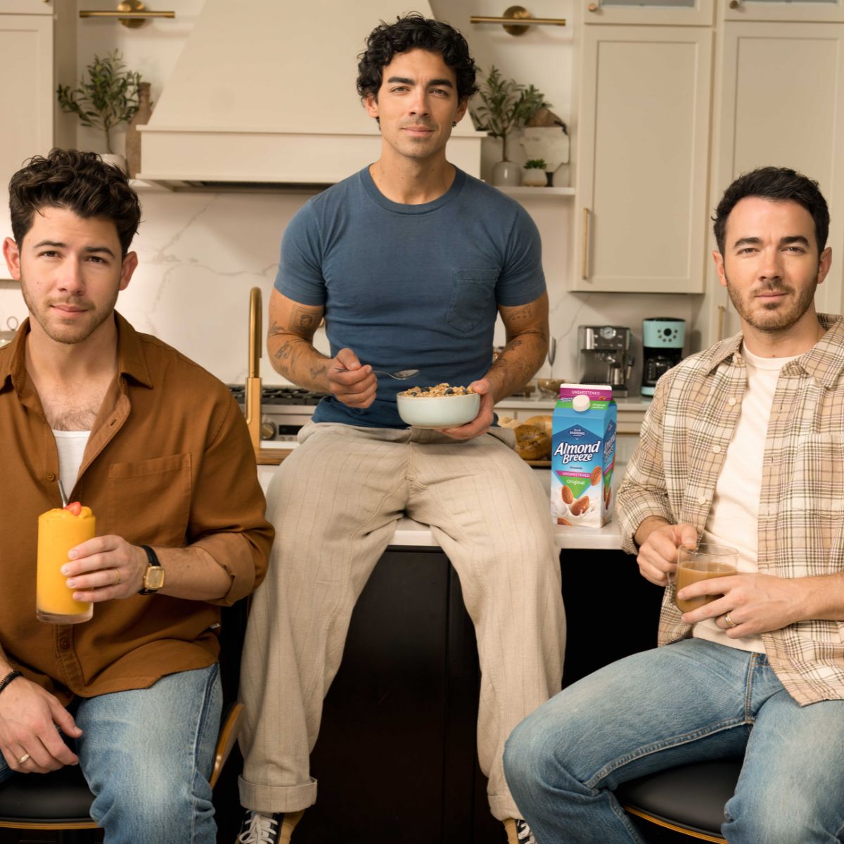 The Jonas Brothers’ Morning Routine Involves an Ice Bath for Your Face