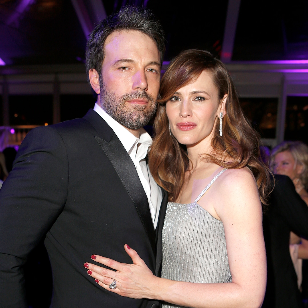 Jennifer Garner on Ben Affleck Divorce, “Hard” Loss of Family Dynamic Jennifer Garner on Ben Affleck Divorce, “Hard” Loss of Family Dynamic