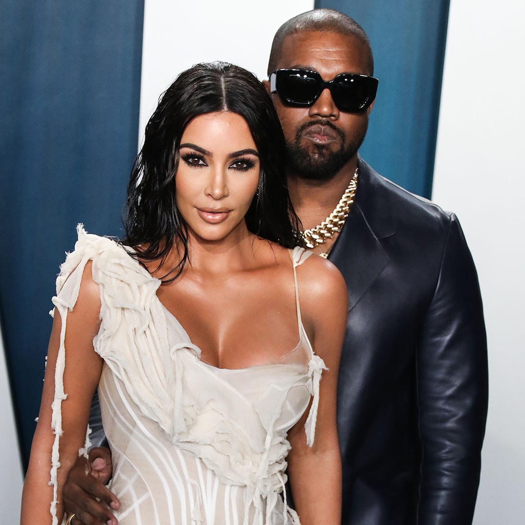 Kim Kardashian em Kanye West, saltos YEEZY Kim Kardashian em Kanye West, saltos YEEZY