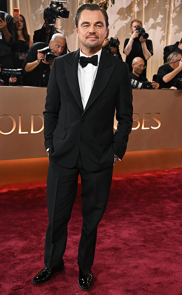 Leonardo DiCaprio Arrives at Golden Globes 2026