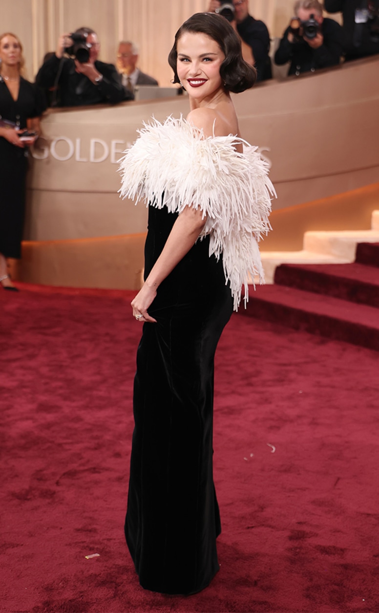 Selena Gomez arrives at Golden Globes 2026 in Chanel