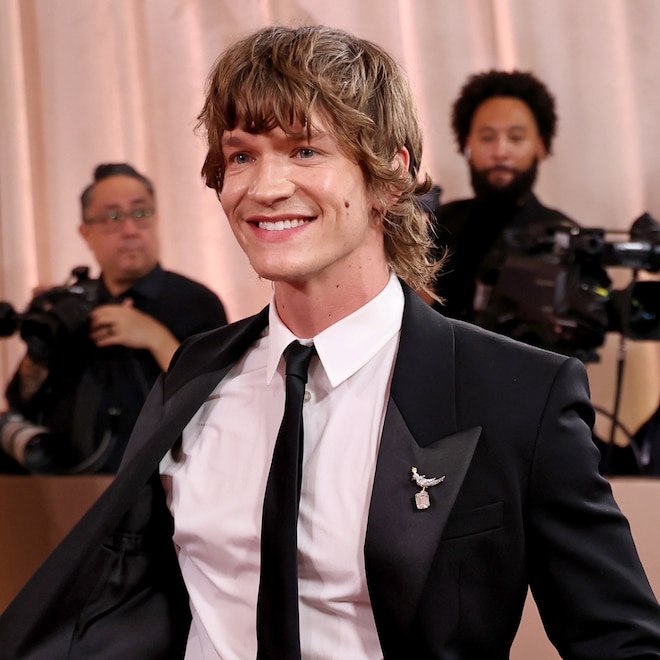 Connor Storrie arrives at the Golden Globe Awards 2026 red carpet