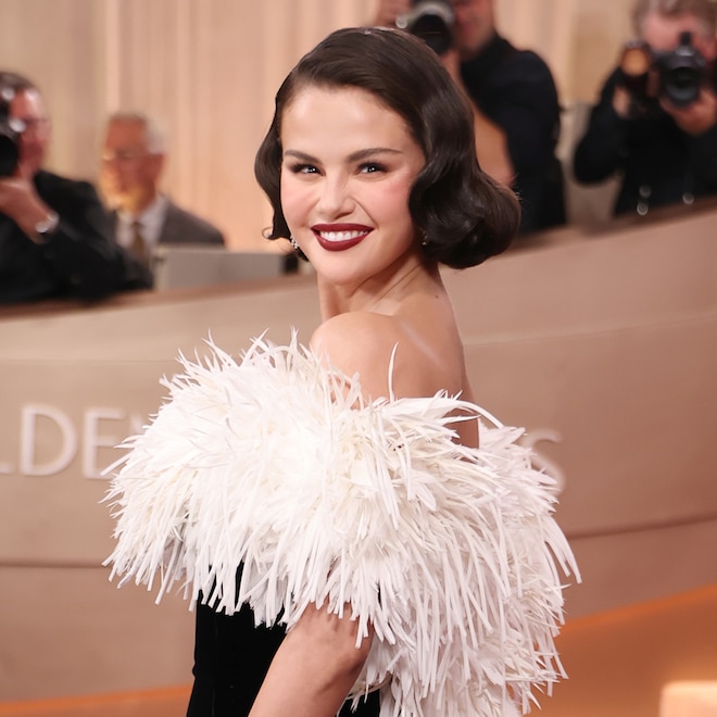 Selena Gomez arrives at Golden Globes 2026 in Chanel