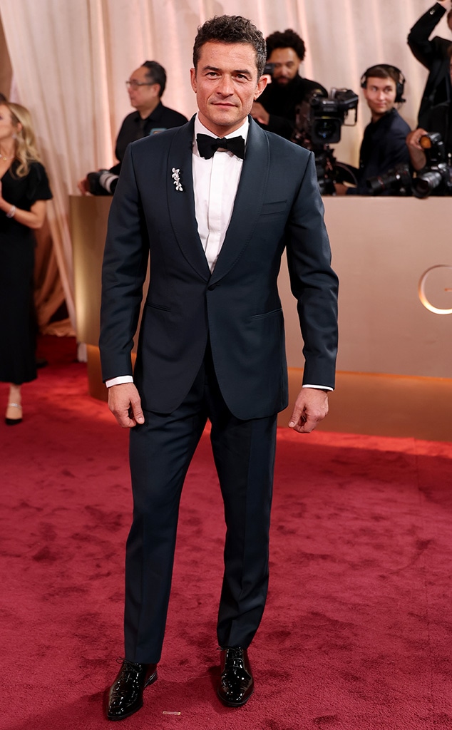 Orlando Bloom Arrives at Golden Globes 2026