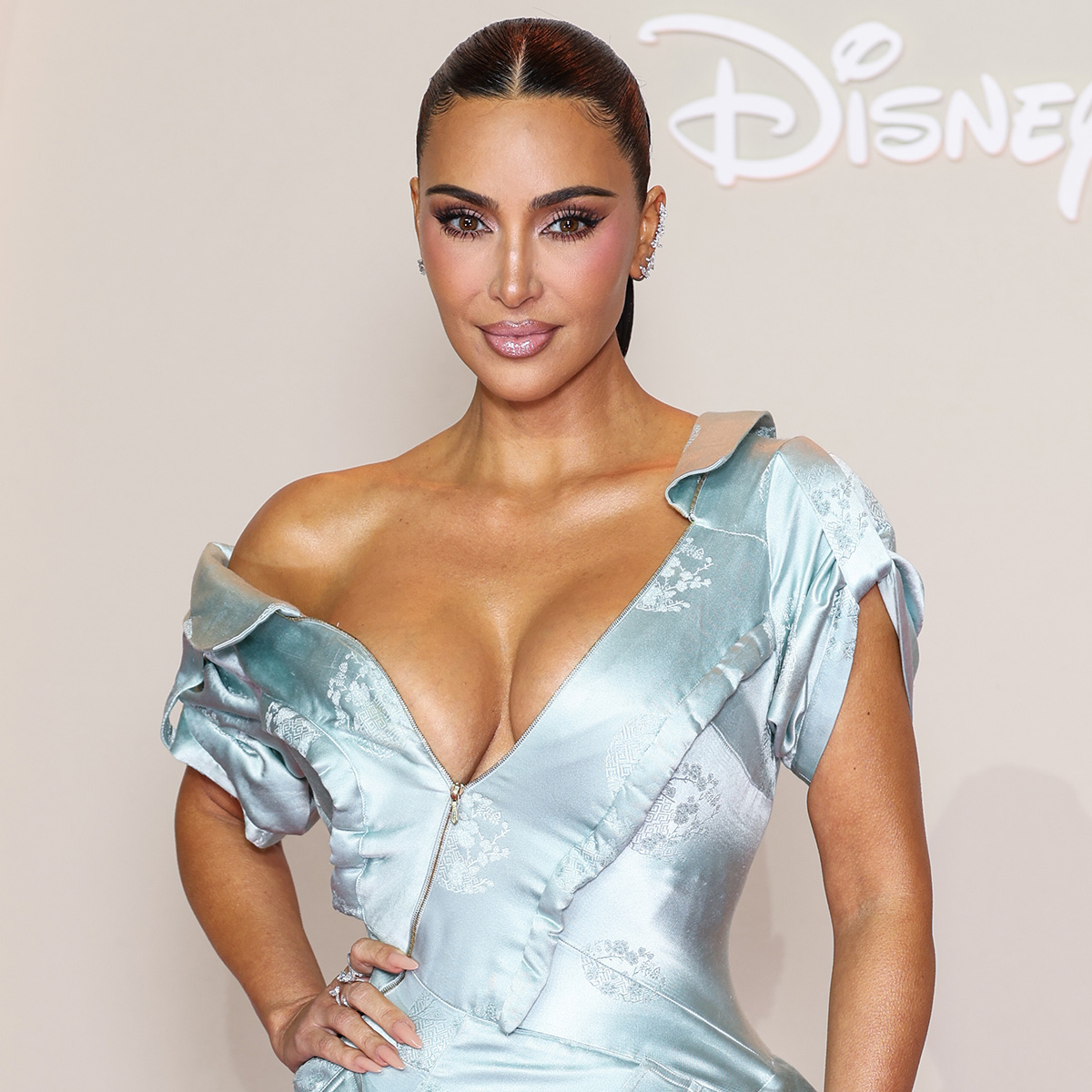 Kim Kardashian Admits She Hasn’t Been Grocery Shopping in 6 Years