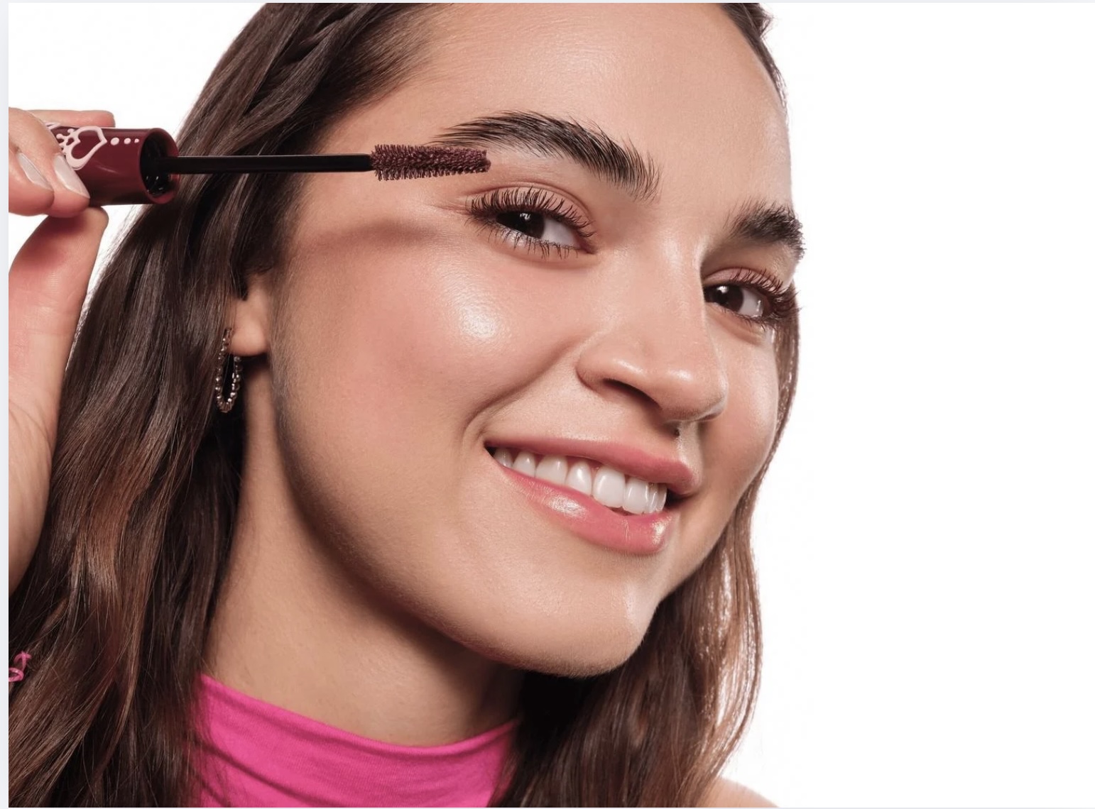 Brown Mascaras Are So In for 2026, Hop on the Trend With These Drugstore & Prestige 