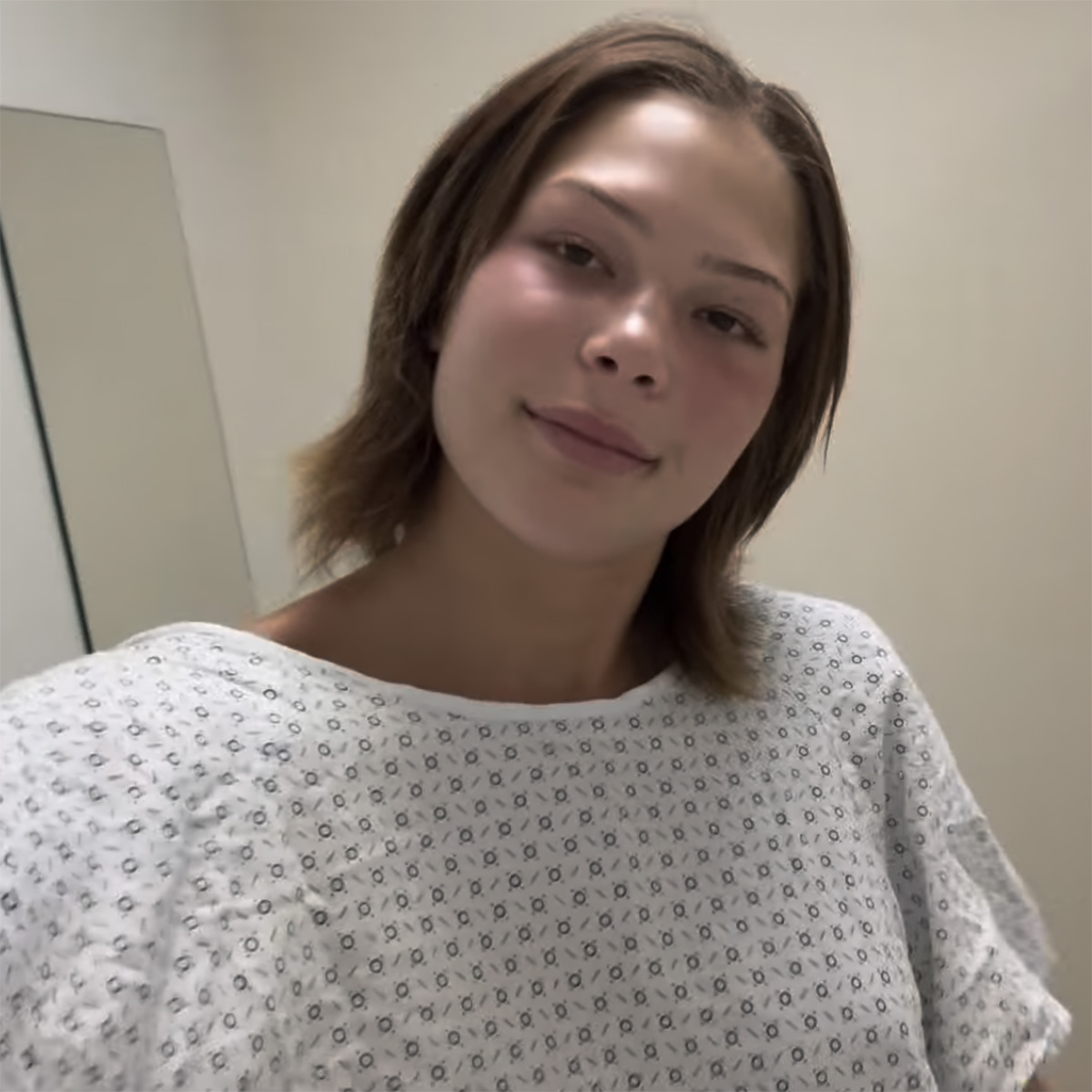 Изабела Страхан която обяви че няма рак през юли 2024