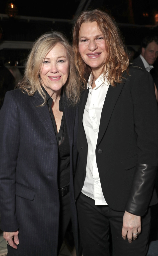 Sandra Bernhard, Stars React to Catherine O'Hara death